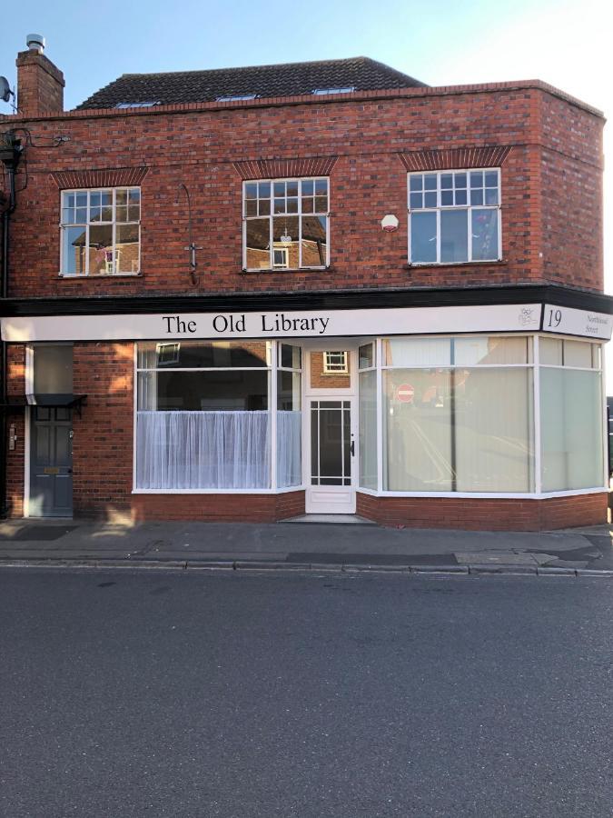 Glastonbury Secret Retreat - 1 Bd Split-Level Apt, Sleeps 3 Exterior foto